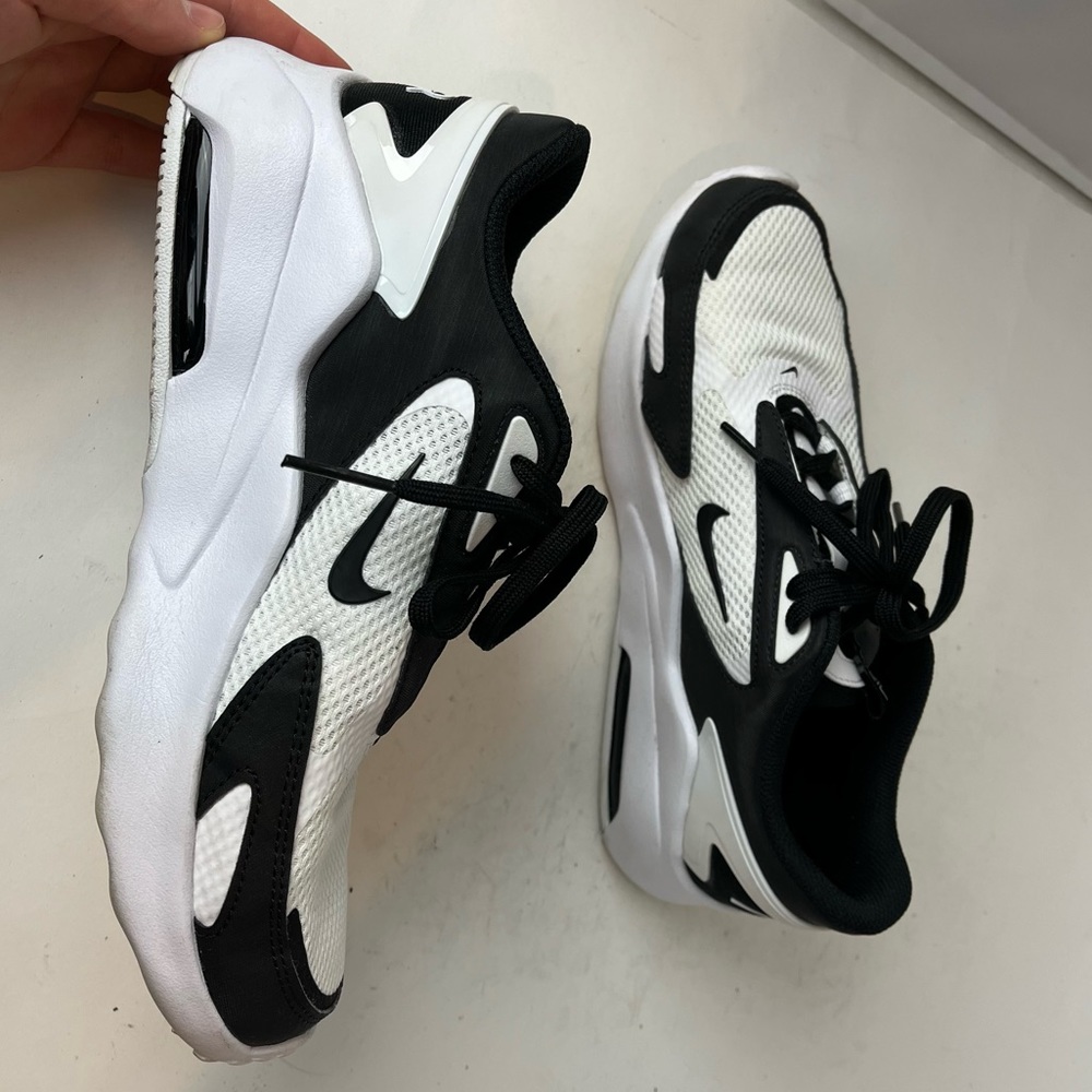 Nike Air Max Bolt Sneaker